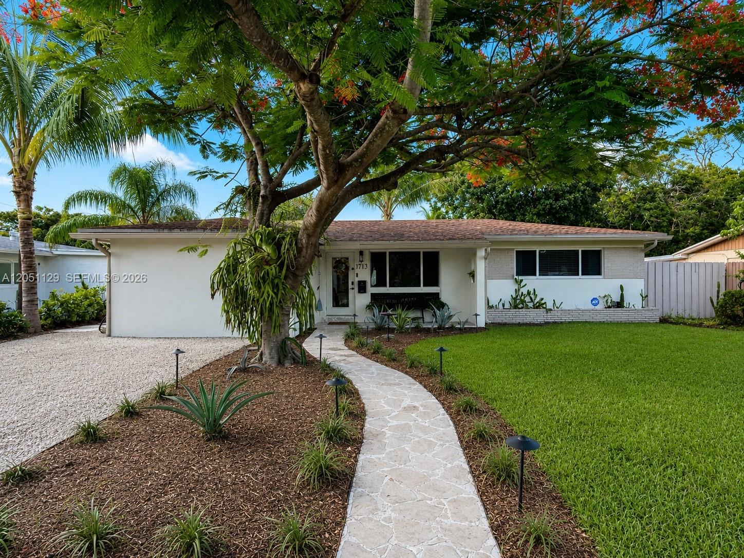 1713 SW 10th Ct
