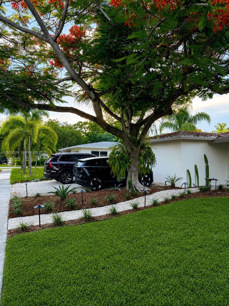 1713 SW 10th Ct