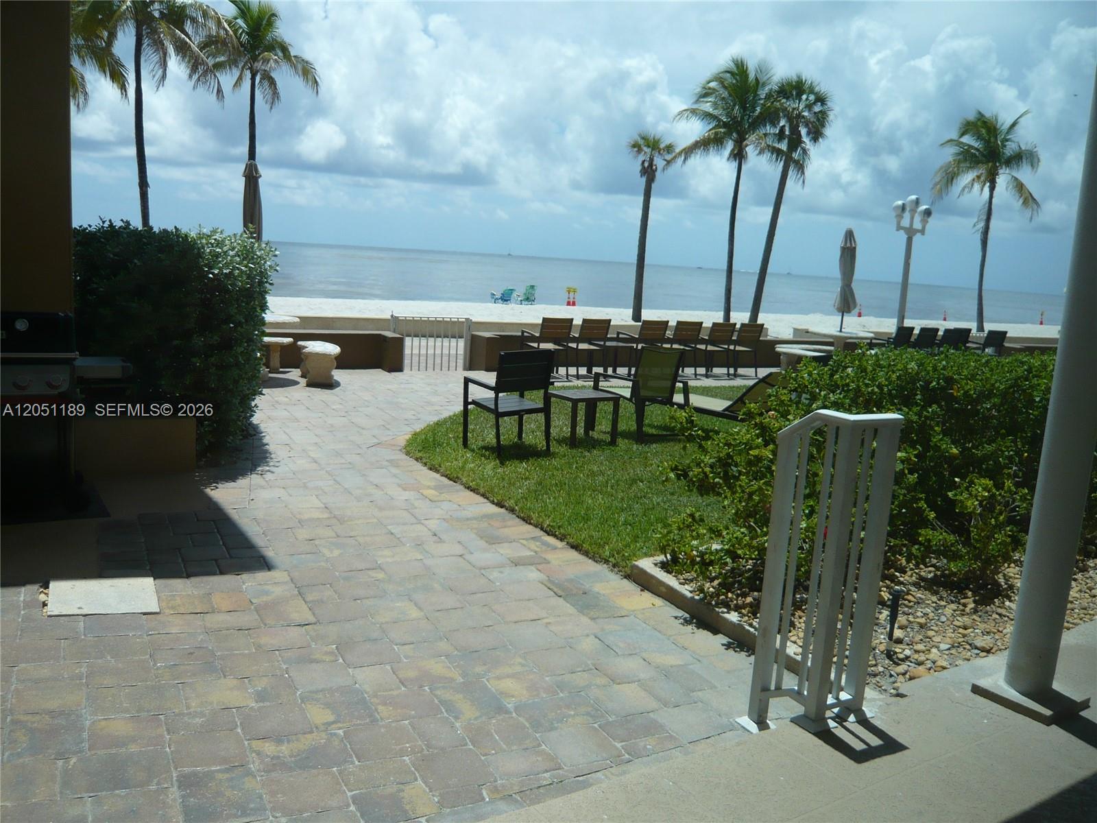 3300 N Surf Rd # 9A