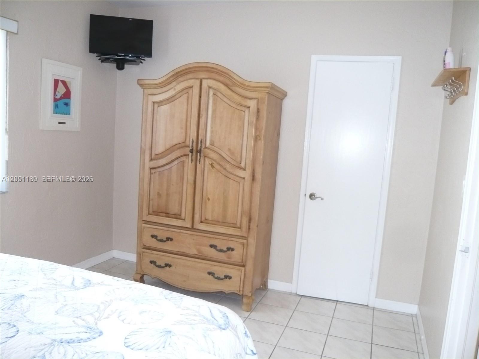 3300 N Surf Rd # 9A