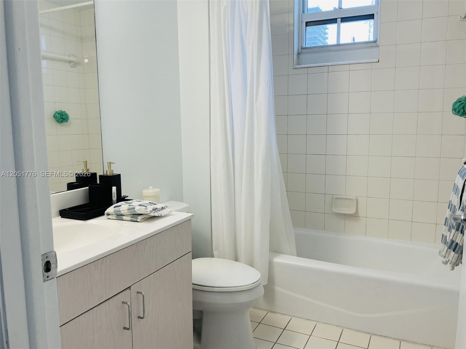 185 SE 14th Ter # 1810