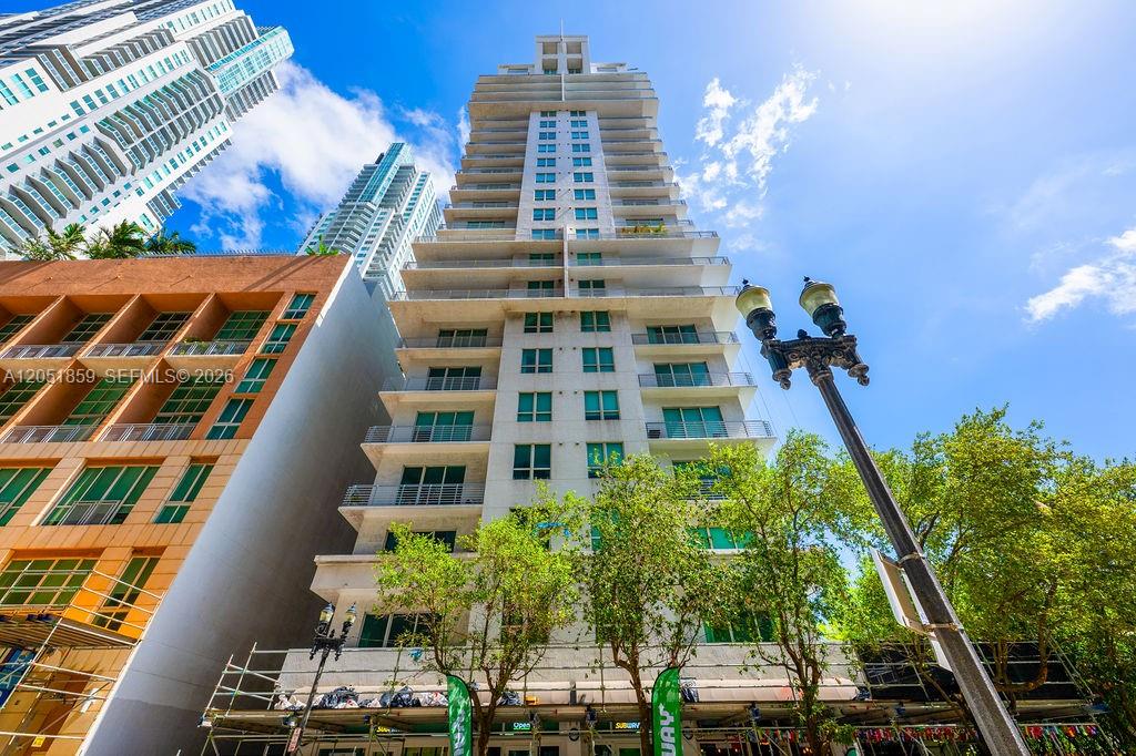234 NE 3rd St # 909