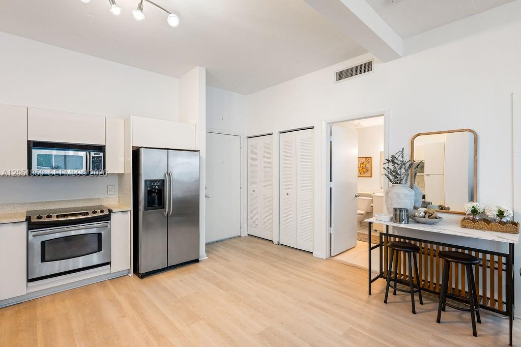 234 NE 3rd St # 909
