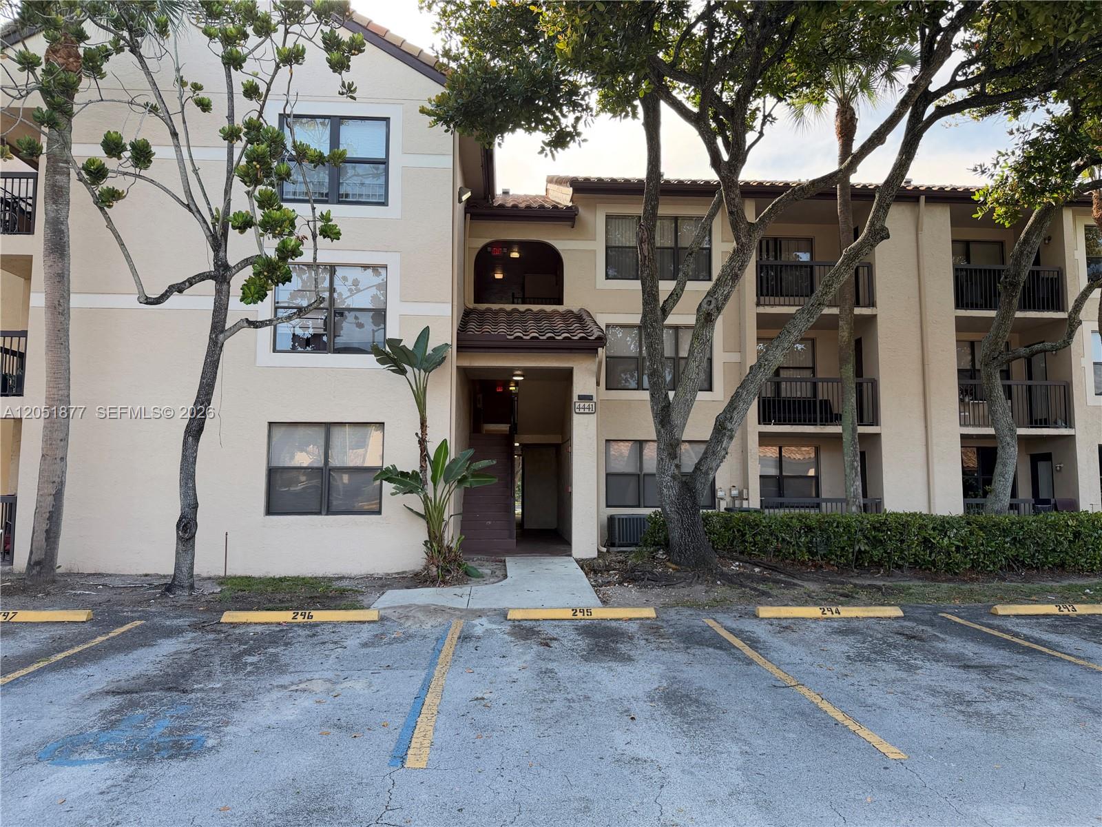 4441 W Mcnab Rd # 21