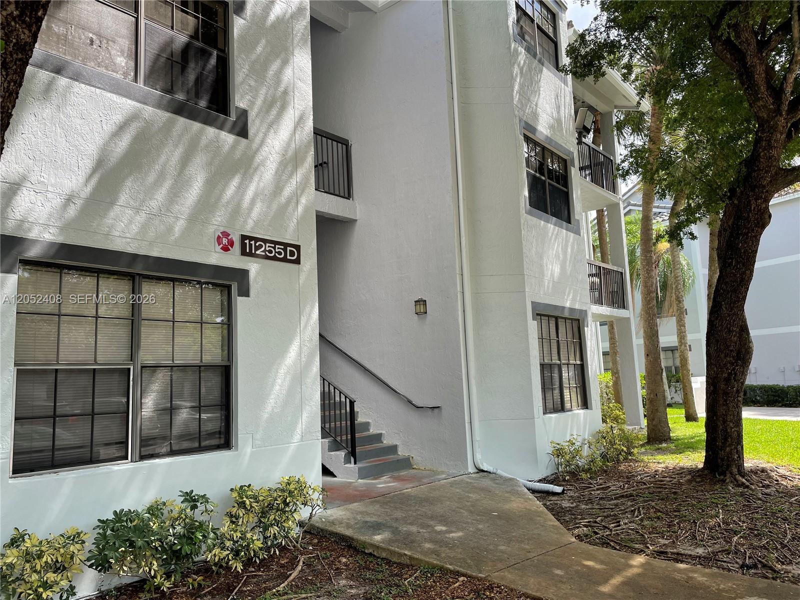 11255 W Atlantic Blvd # 106