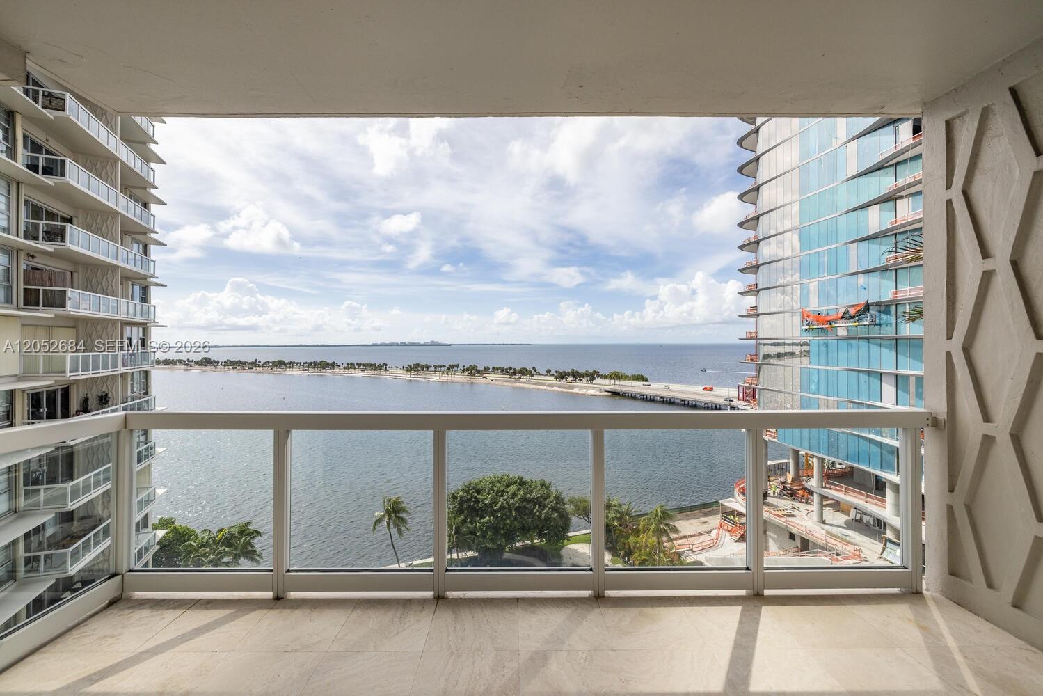 2451 Brickell Ave # 11T