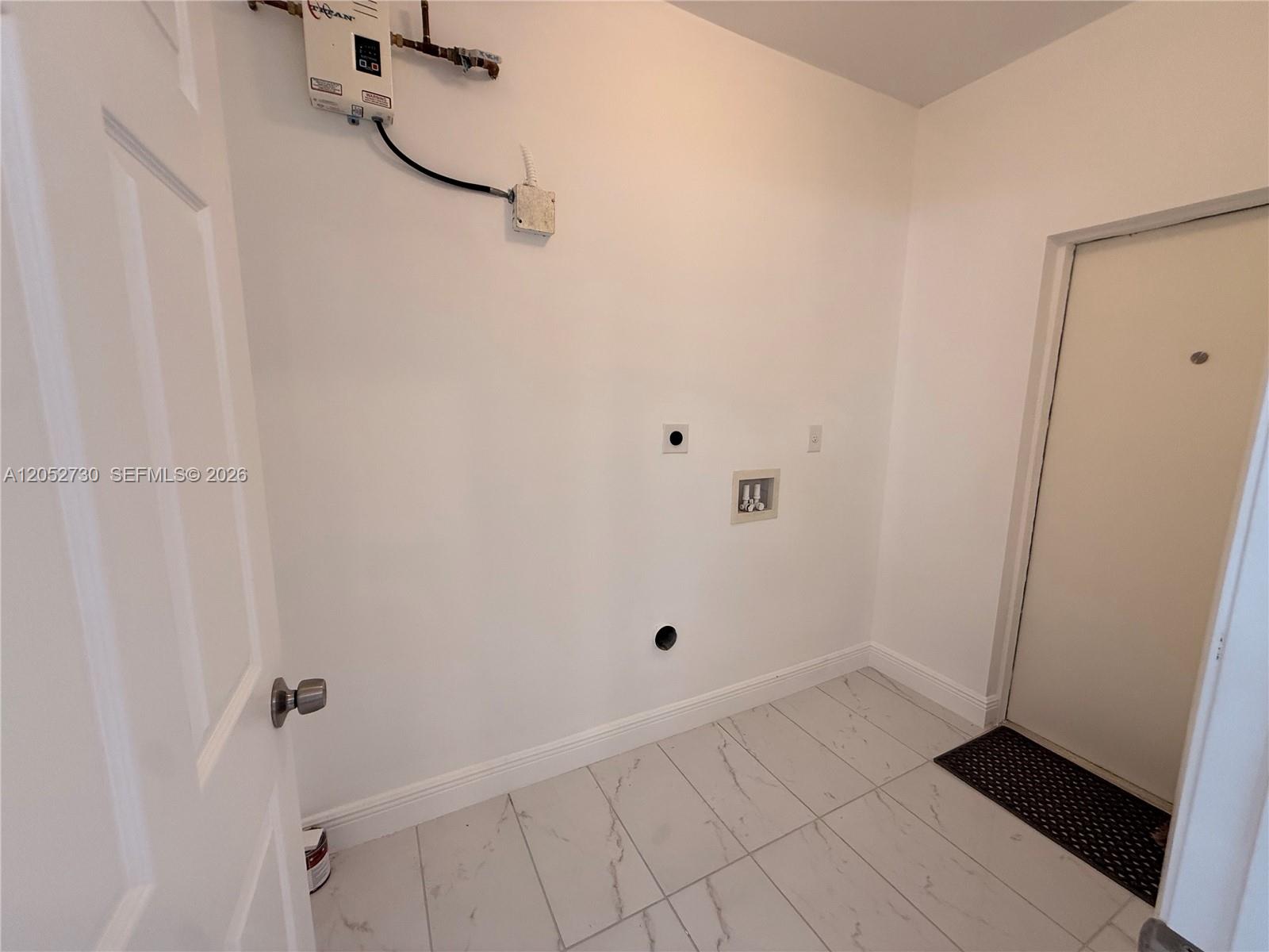 3027 NW 23rd Ave # 2