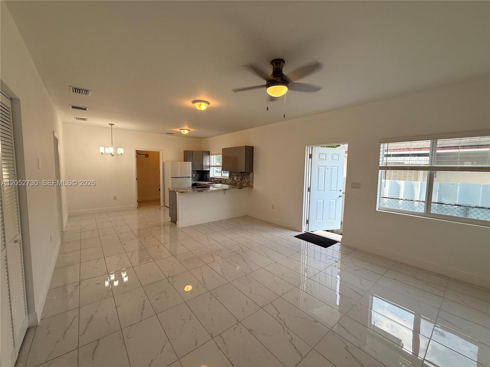 3027 NW 23rd Ave # 2