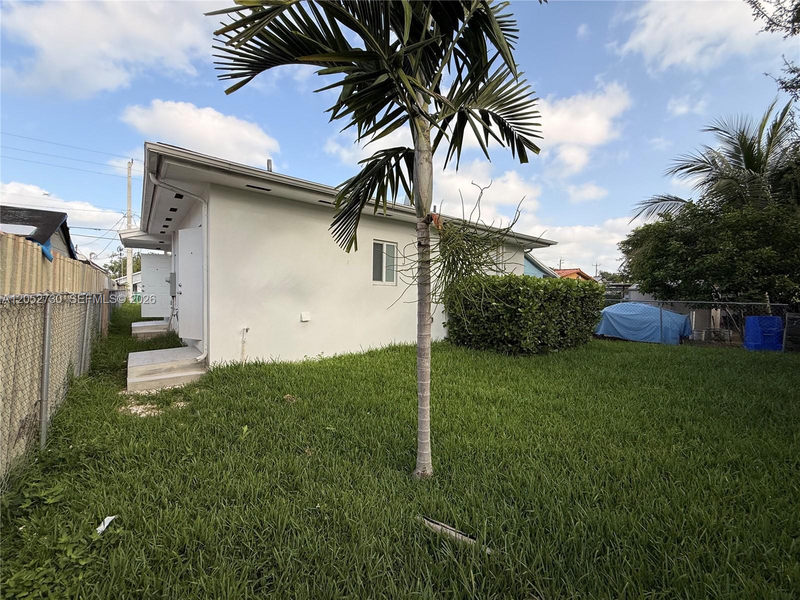 3027 NW 23rd Ave # 2