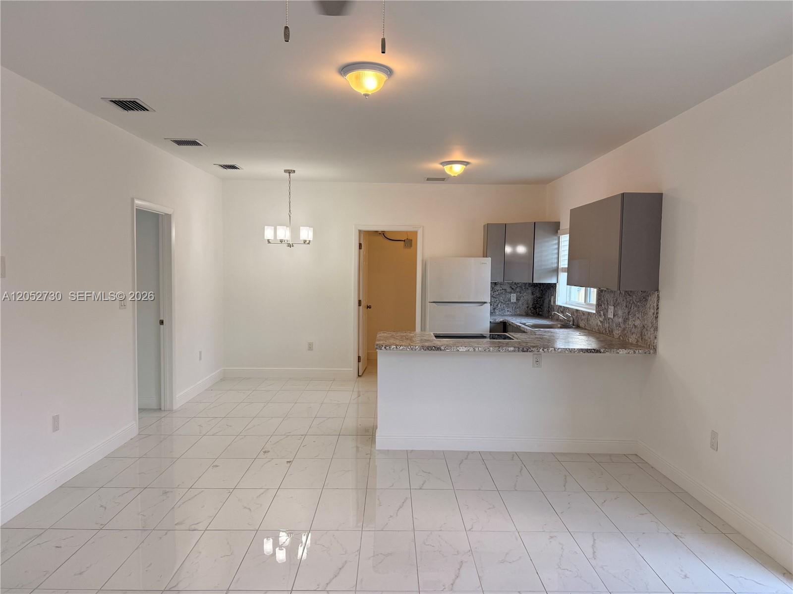 3027 NW 23rd Ave # 2