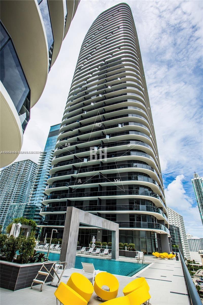 55 SW 9th St # 1104