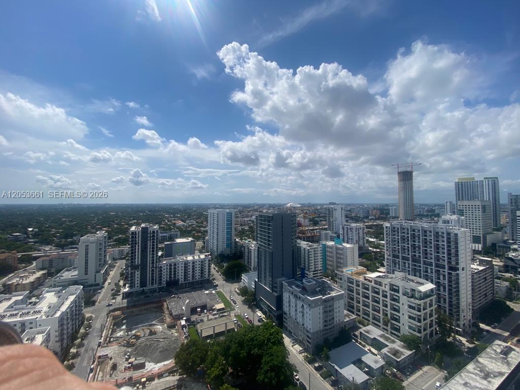79 SW 12th St Unit: 3312-S