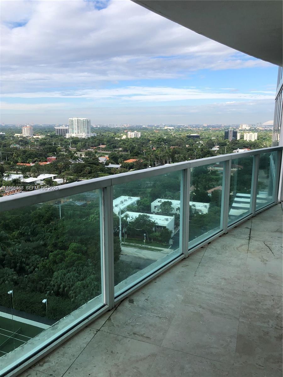 2101 Brickell Ave # 1611