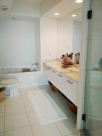 500 BRICKELL AVE # 3200
