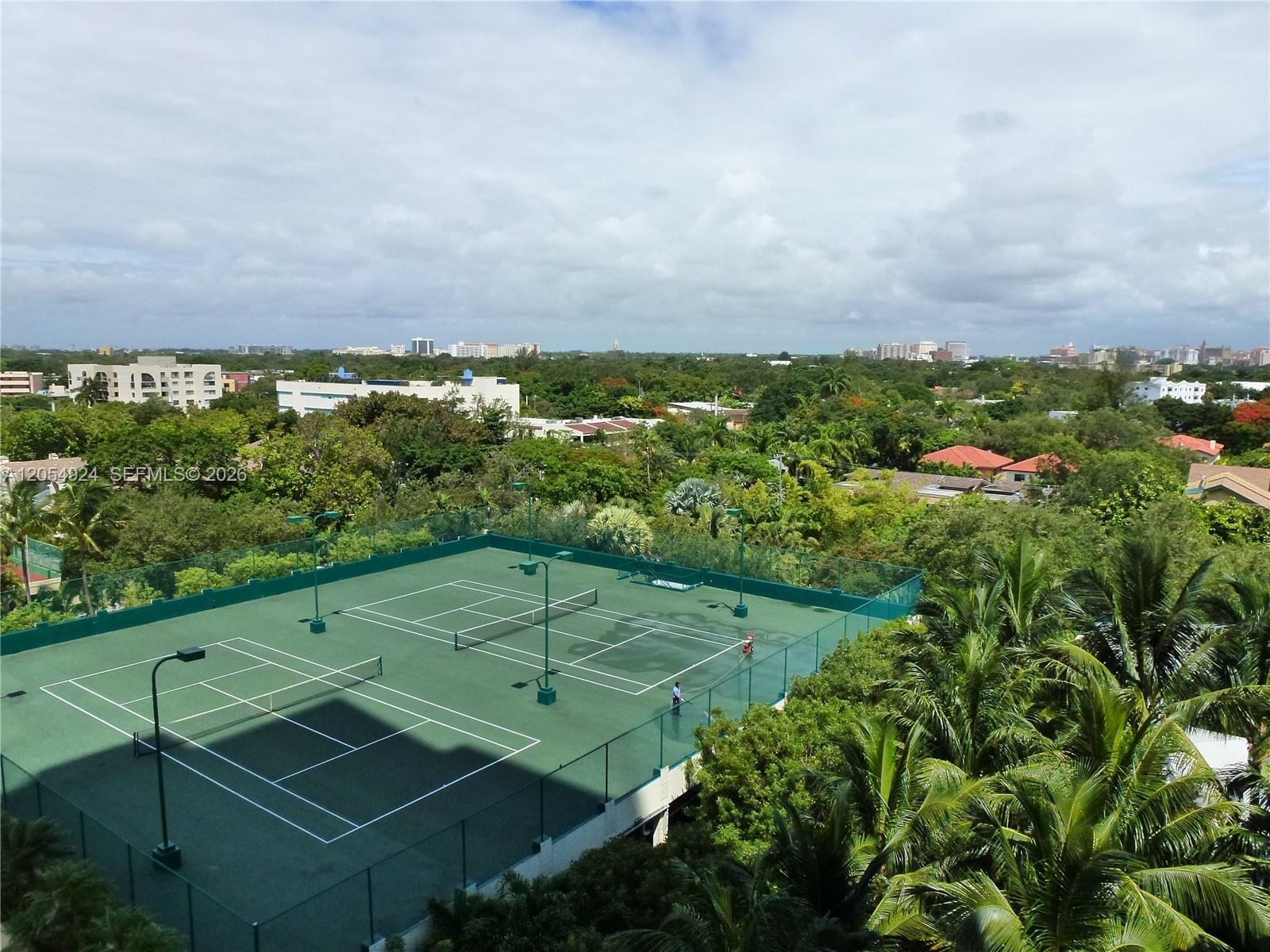 2627 S Bayshore Dr # 1008