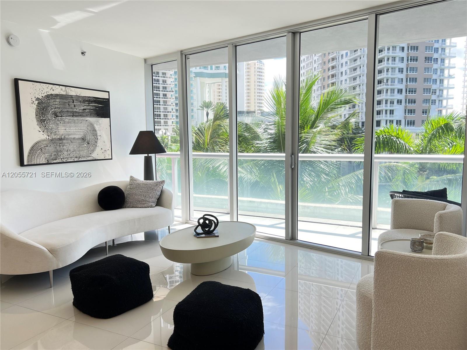 495 Brickell Ave Unit: BAY406