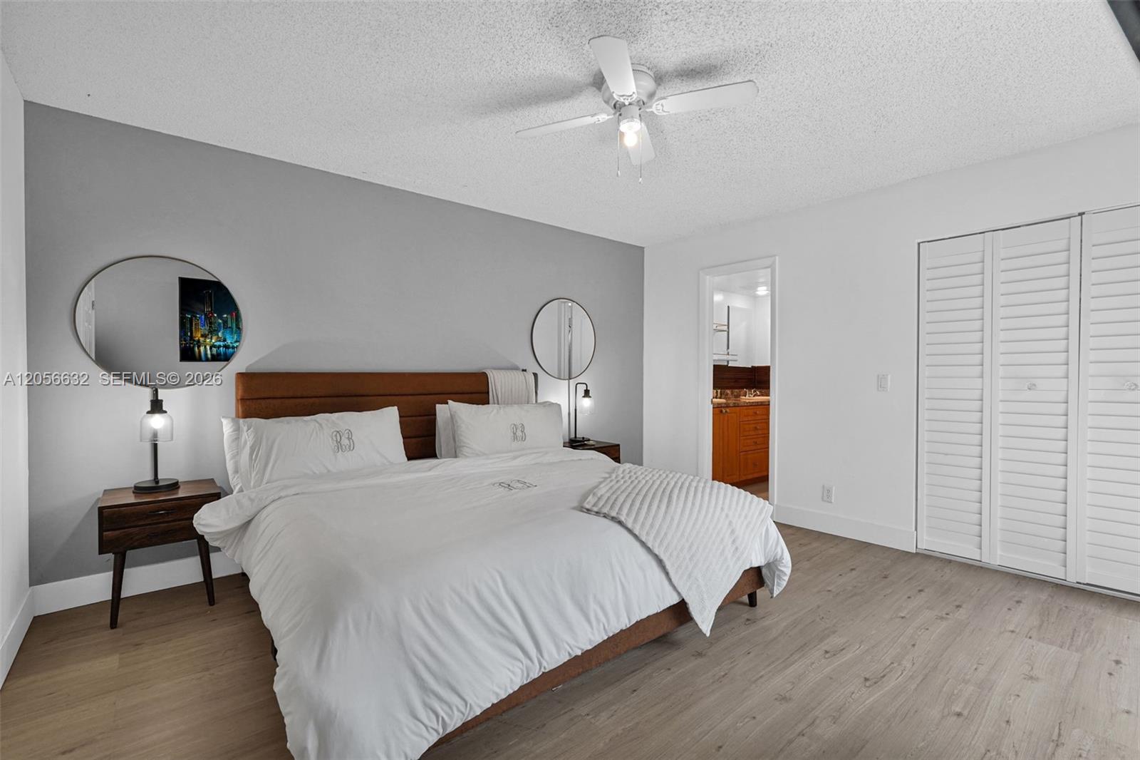 2603 Lakeview Ct