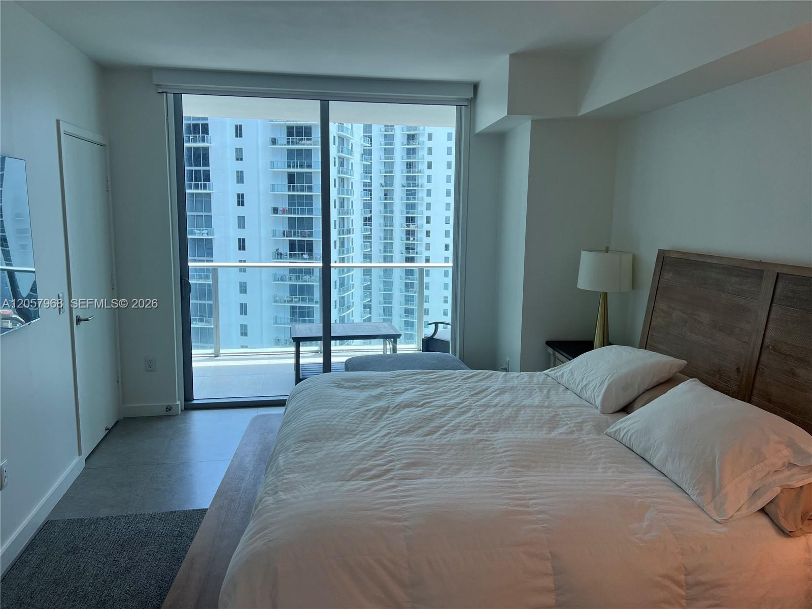 1100 S Miami Ave Unit: 2910