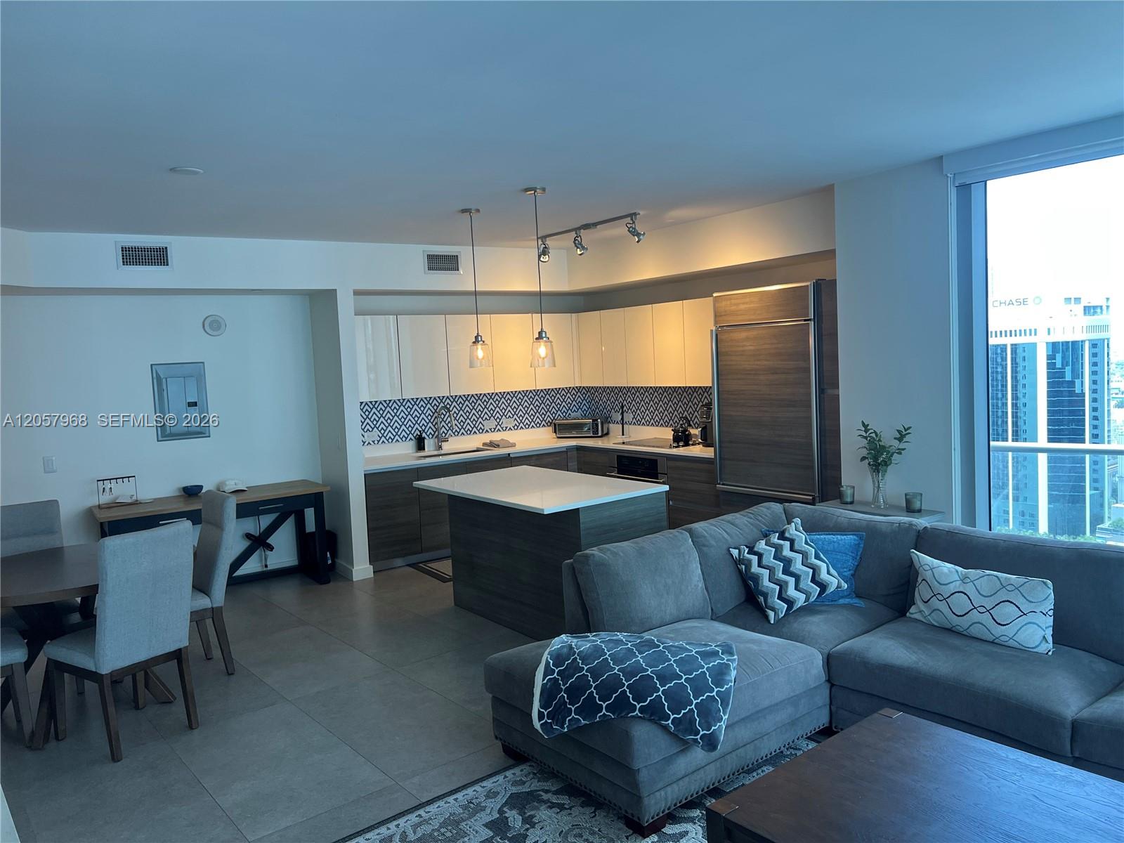 1100 S Miami Ave Unit: 2910