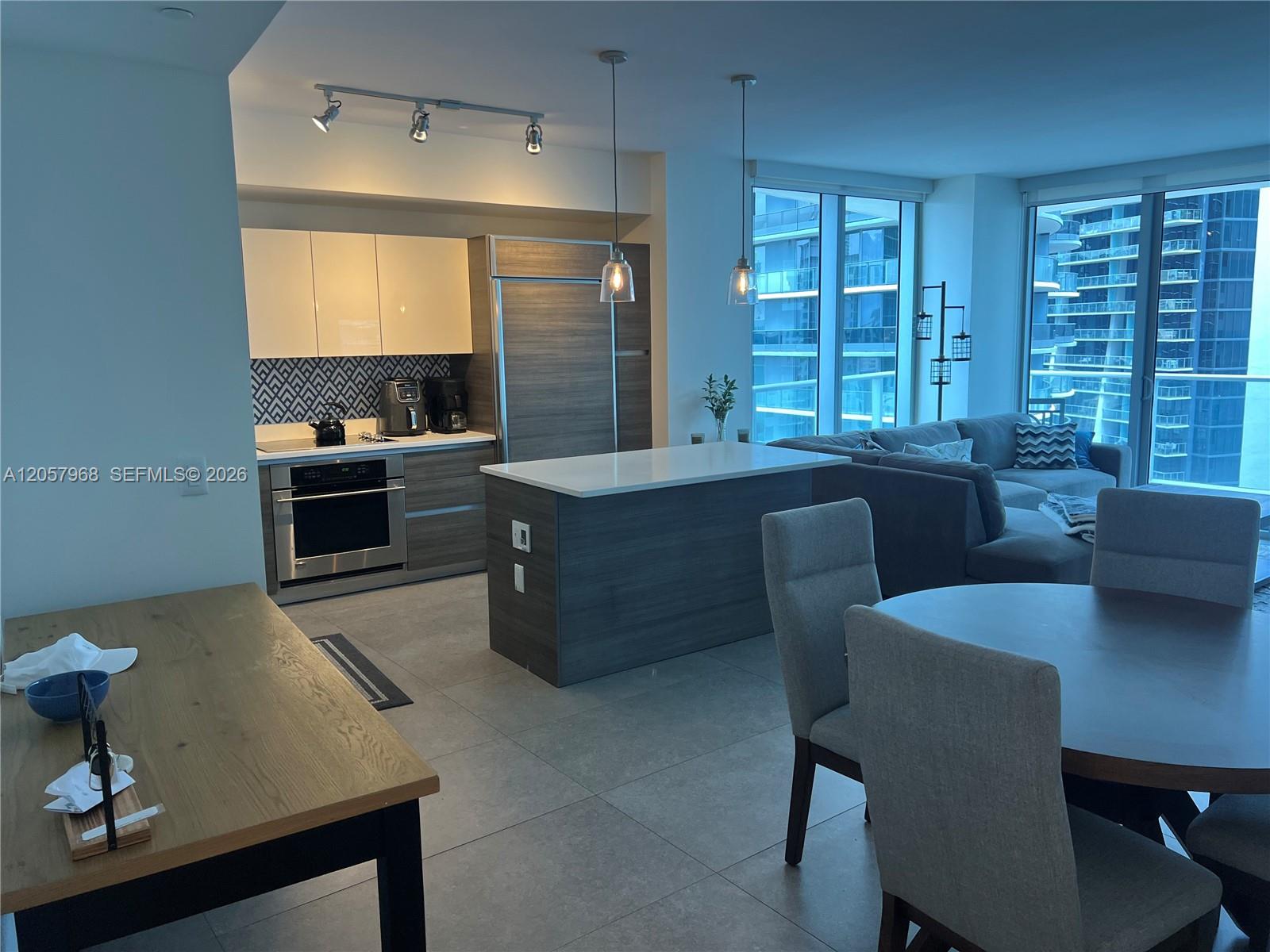 1100 S Miami Ave Unit: 2910