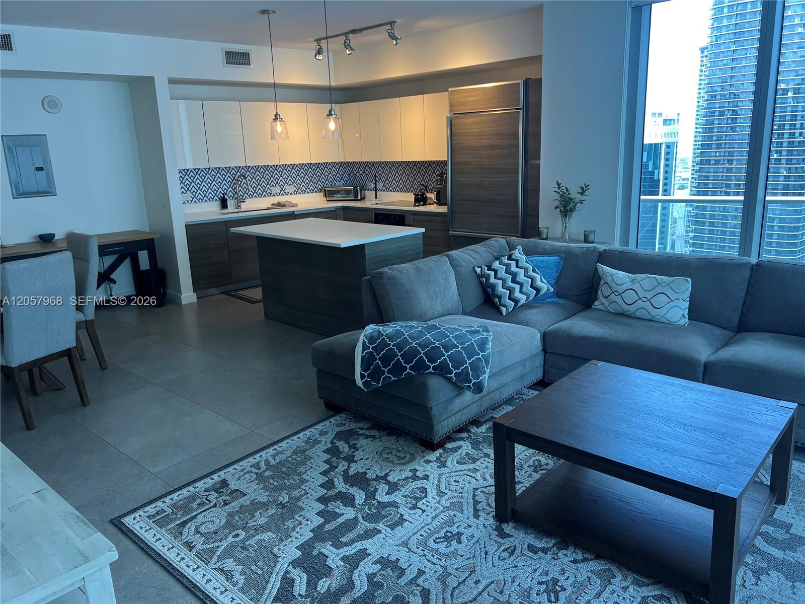 1100 S Miami Ave Unit: 2910