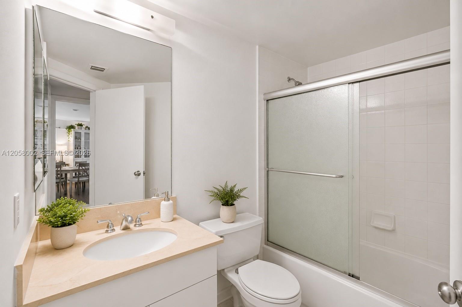 701 Brickell Key Blvd # 604