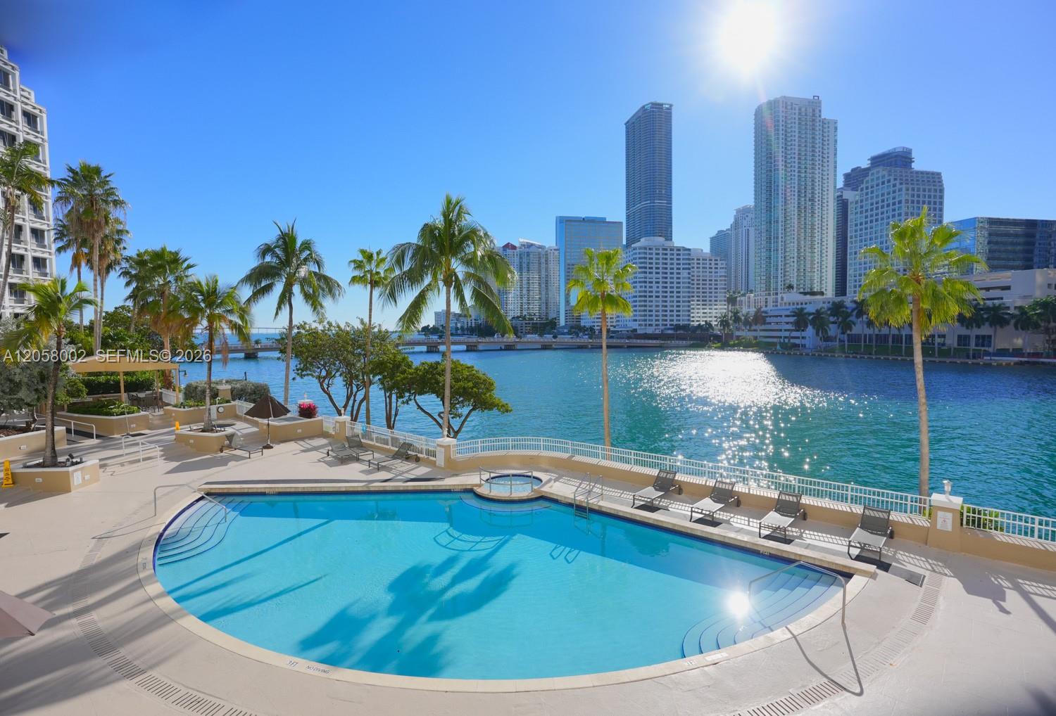 701 Brickell Key Blvd # 604