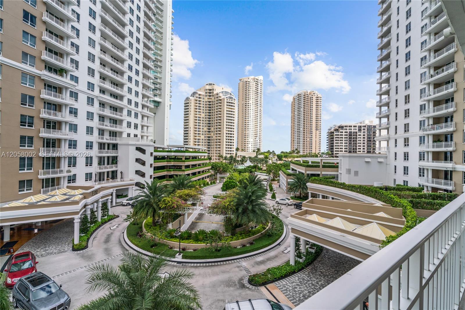 701 Brickell Key Blvd # 604