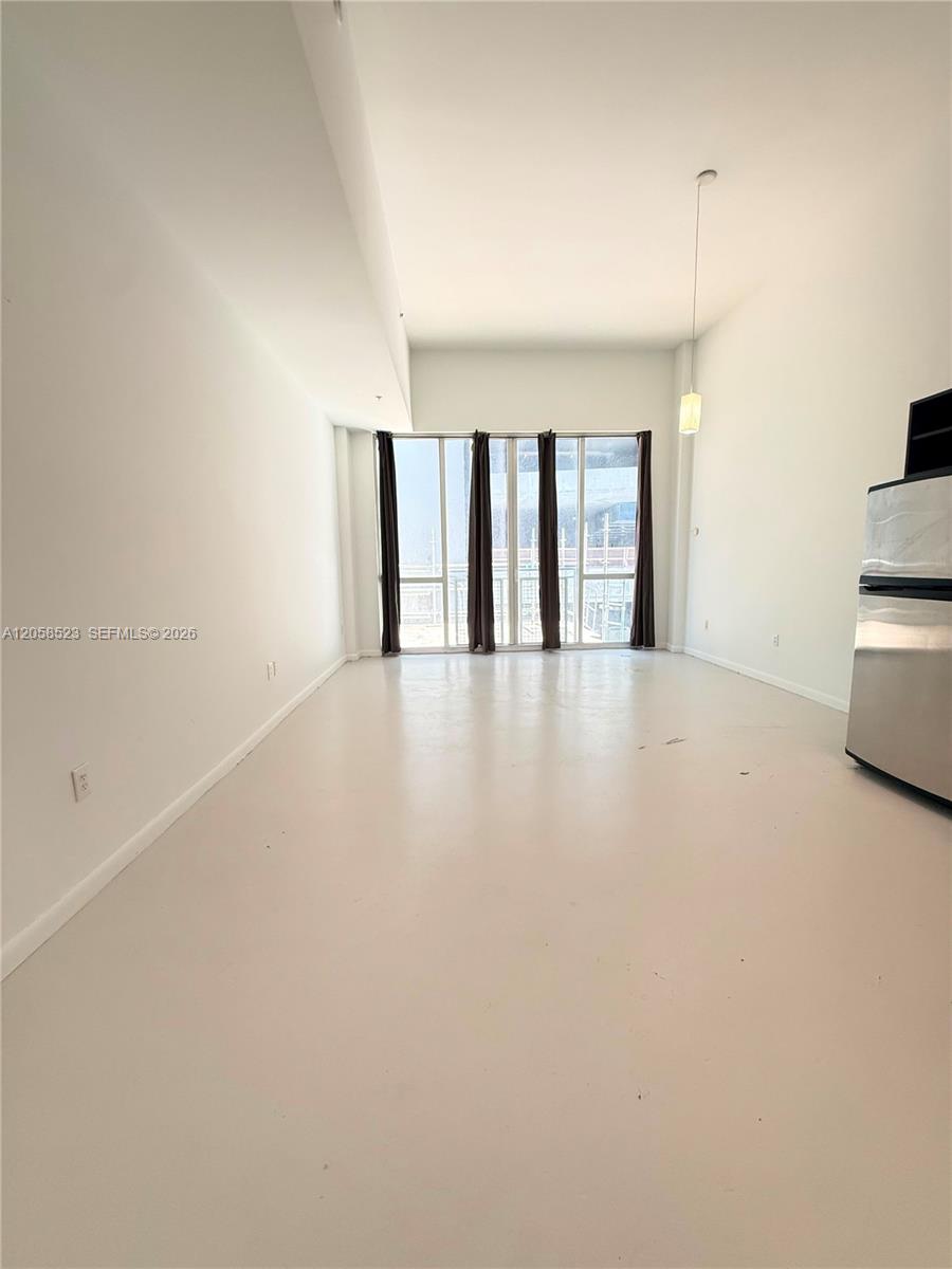 244 BISCAYNE BL # 250