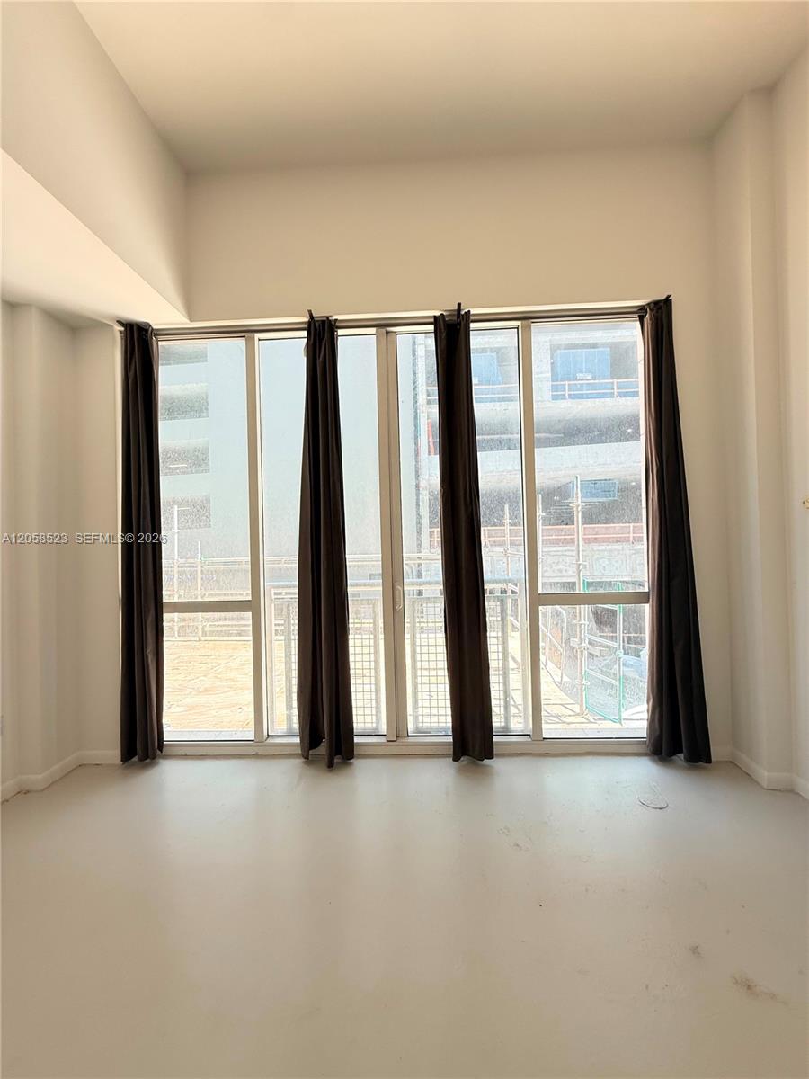 244 BISCAYNE BL # 250