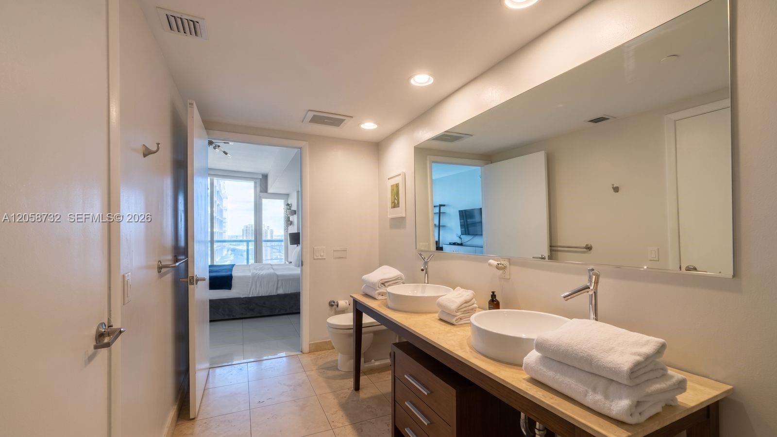 485 Brickell Ave # 3401