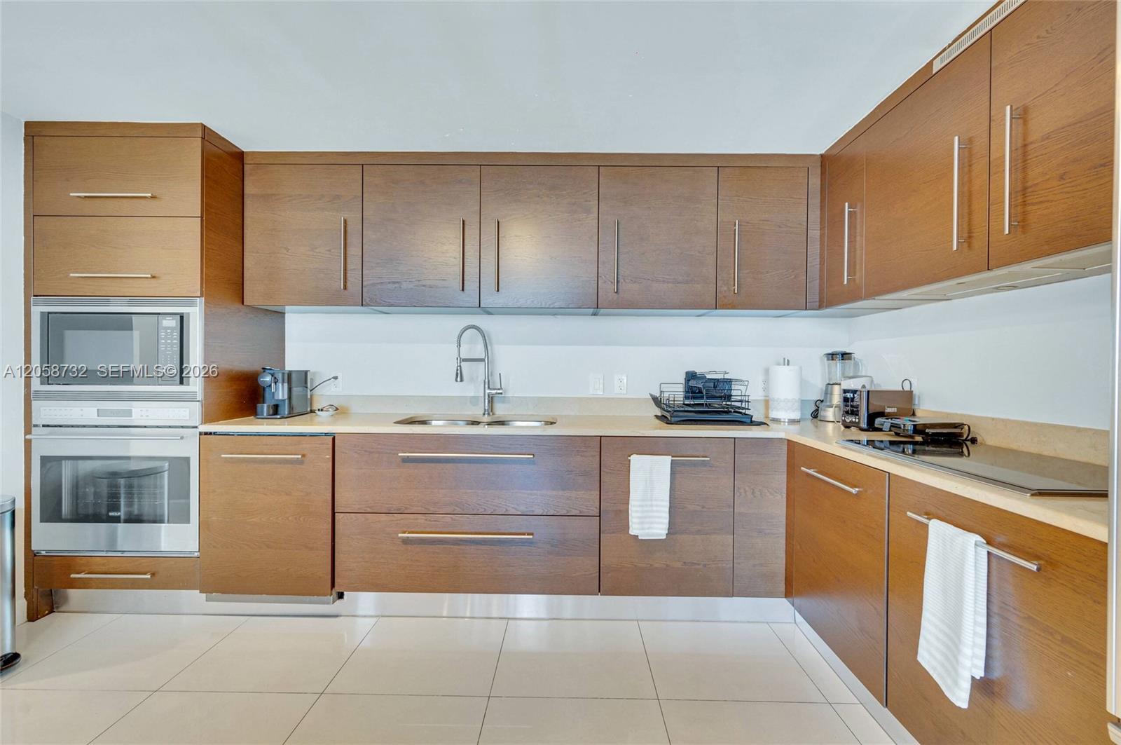 485 Brickell Ave # 3401
