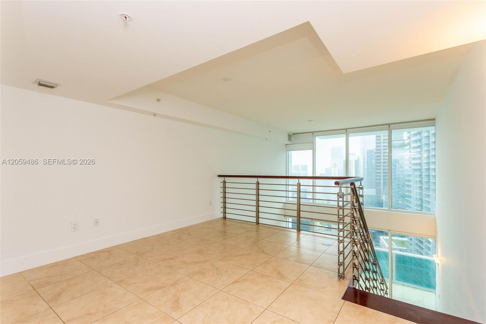 41 SE 5th St # 1914