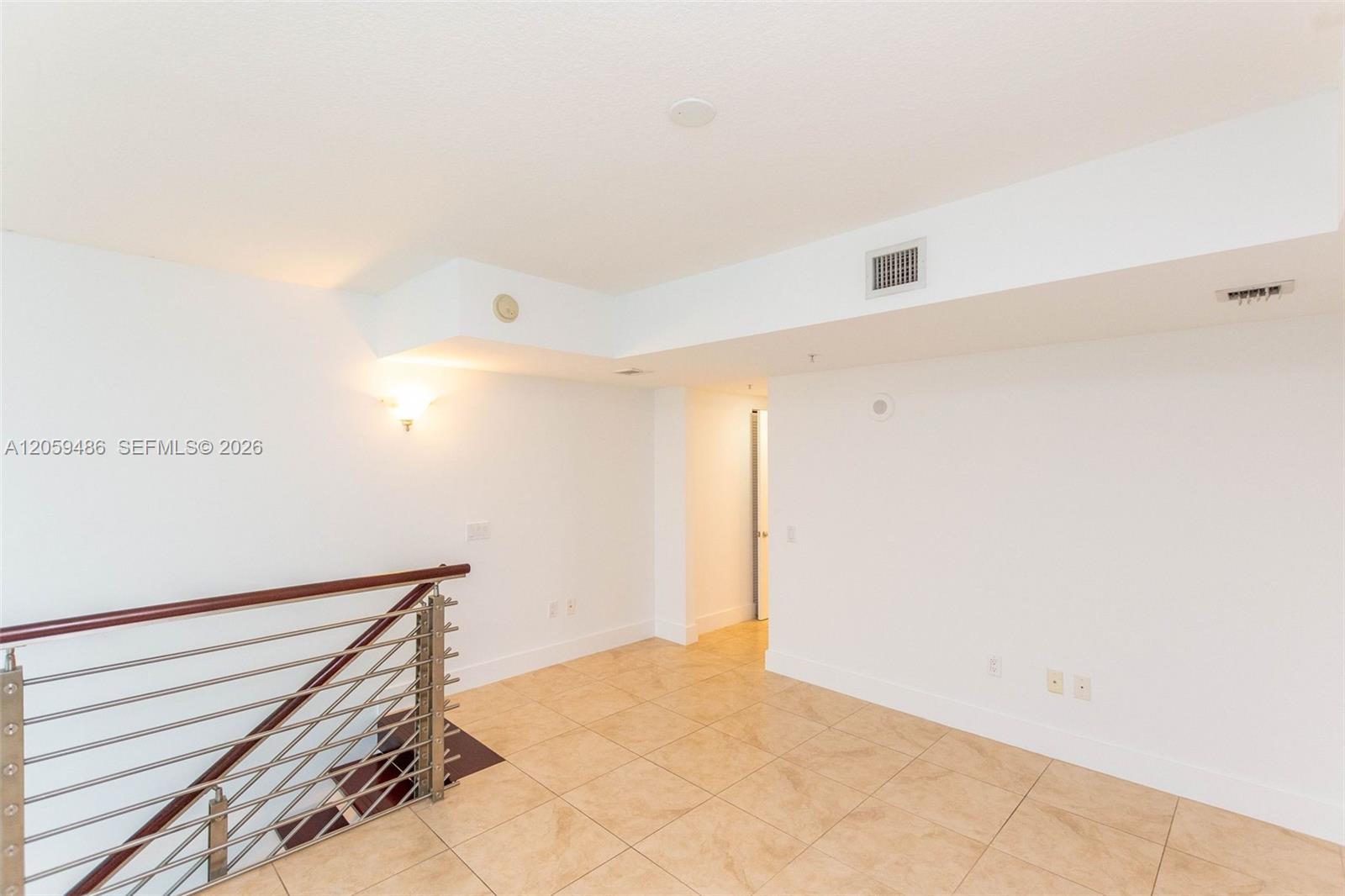 41 SE 5th St # 1914