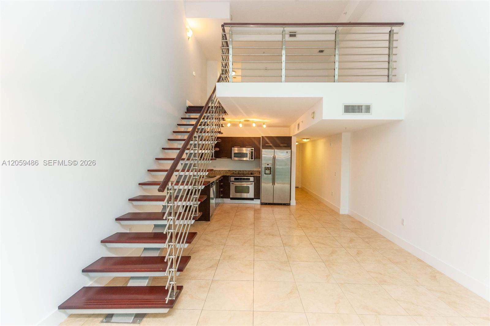41 SE 5th St # 1914