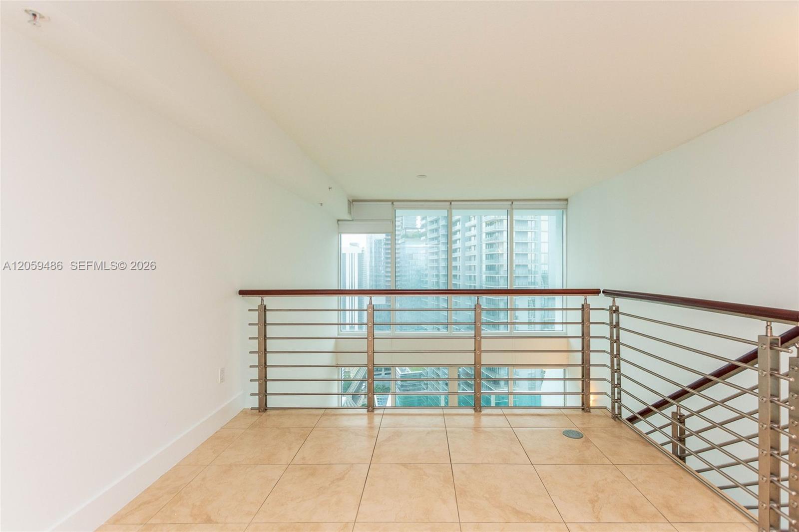 41 SE 5th St # 1914