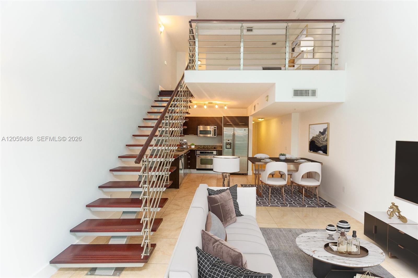41 SE 5th St # 1914
