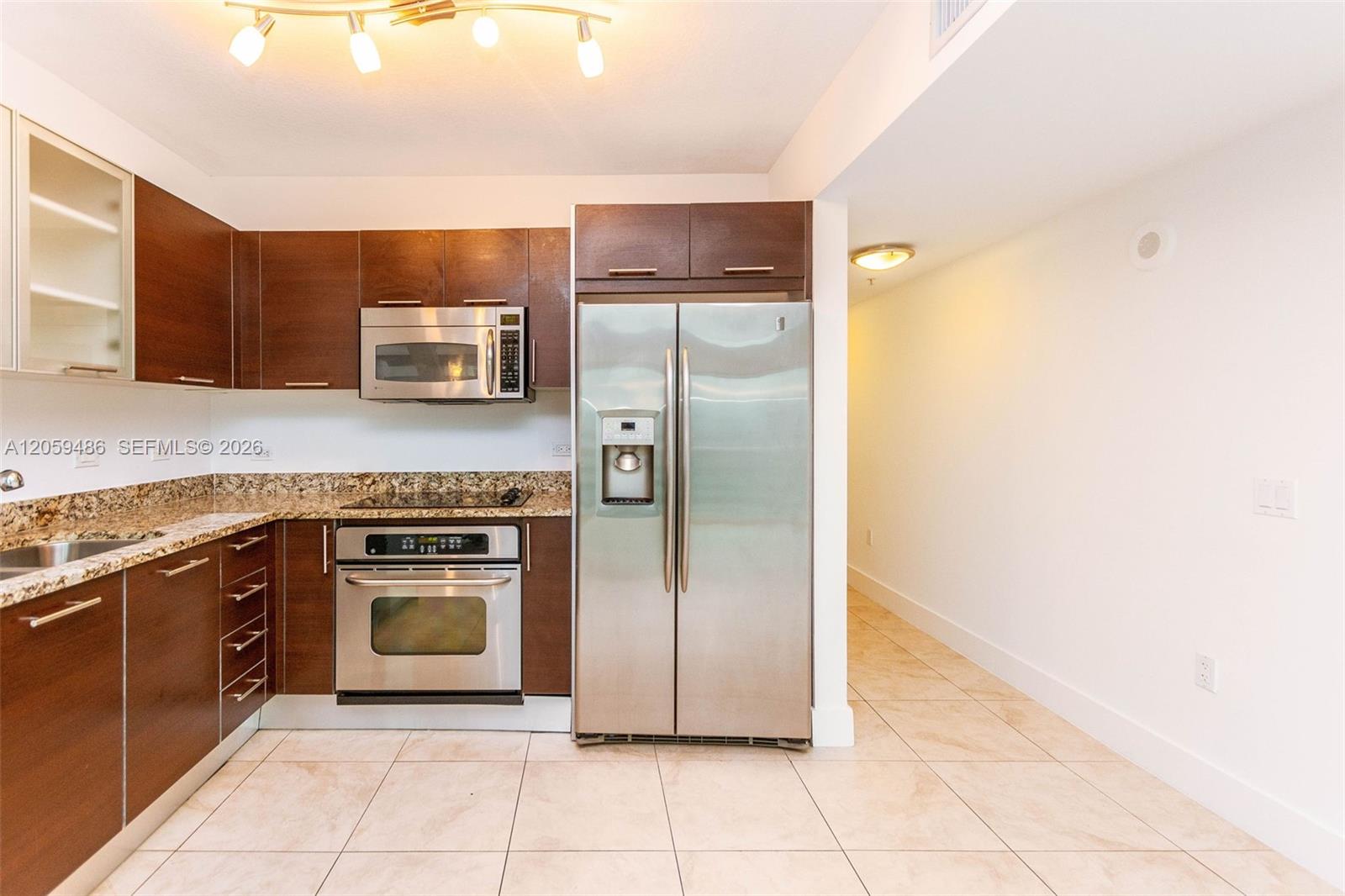41 SE 5th St # 1914