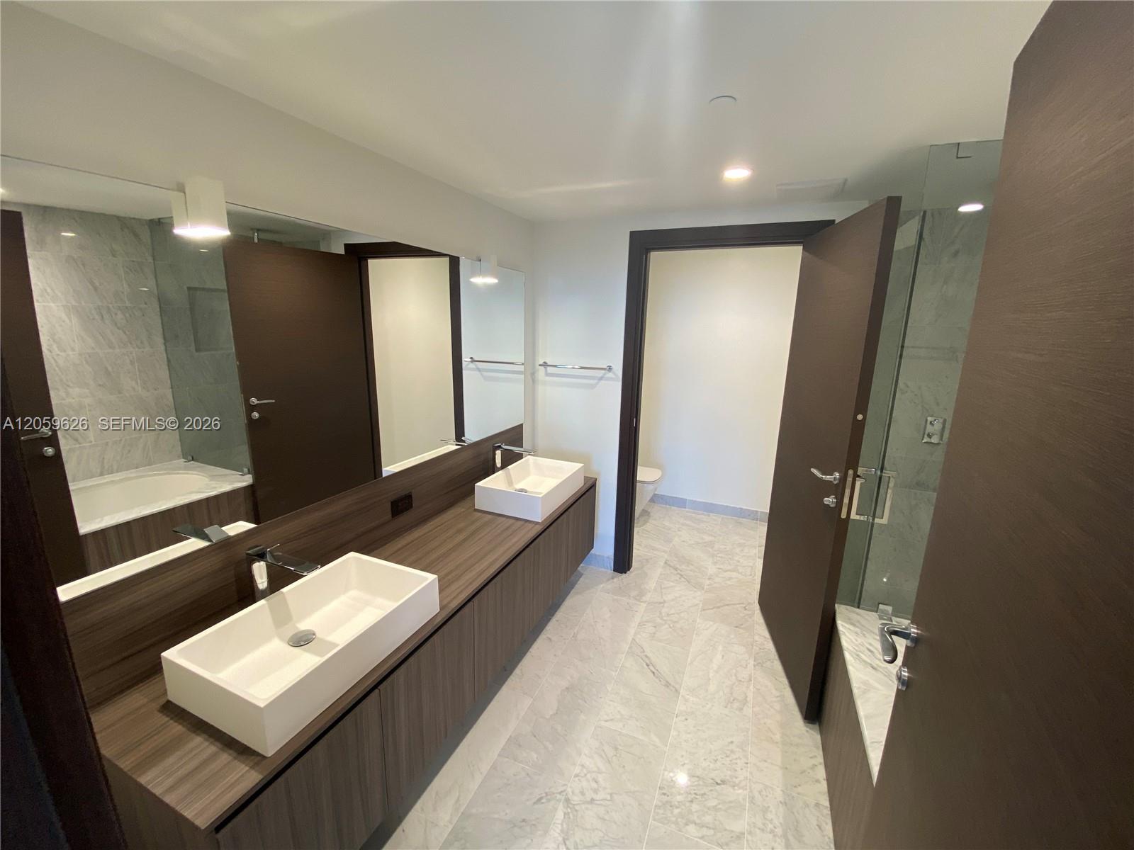 1000 Brickell Plaza # 3010