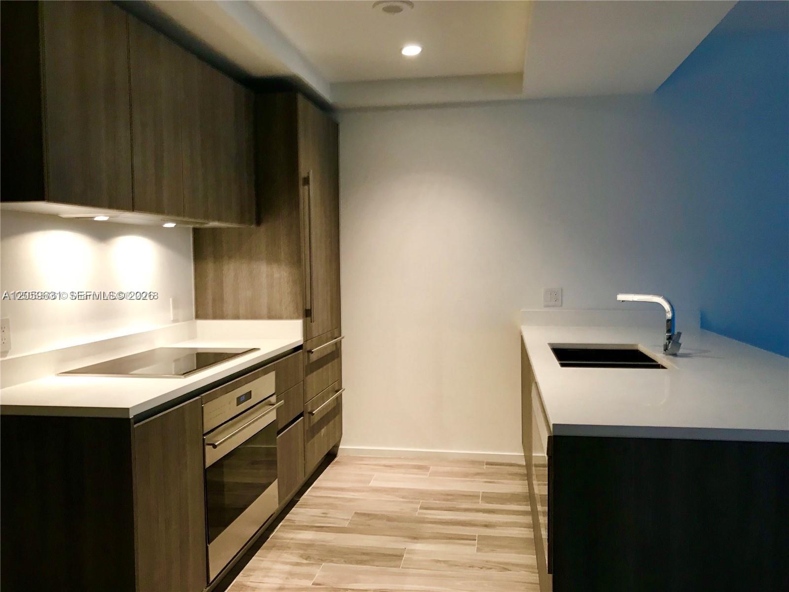 801 S MIAMI AVE Unit: 4107