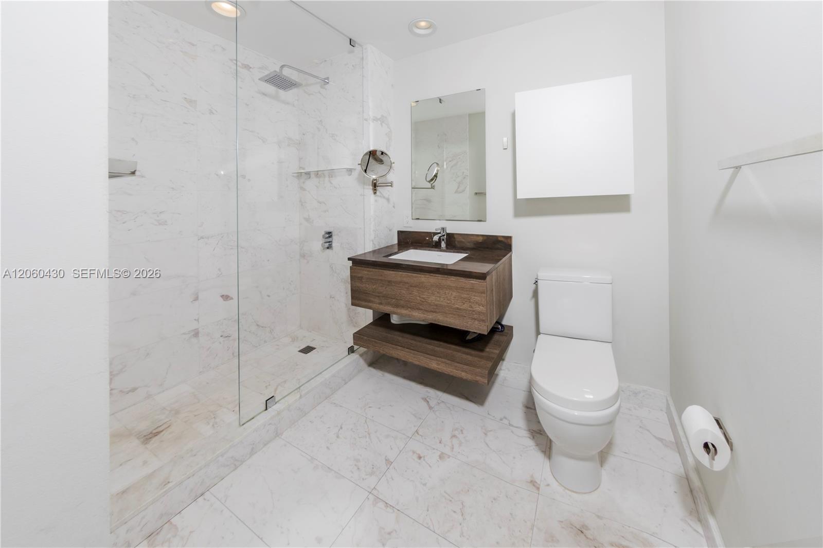 350 Ocean Dr # 604N