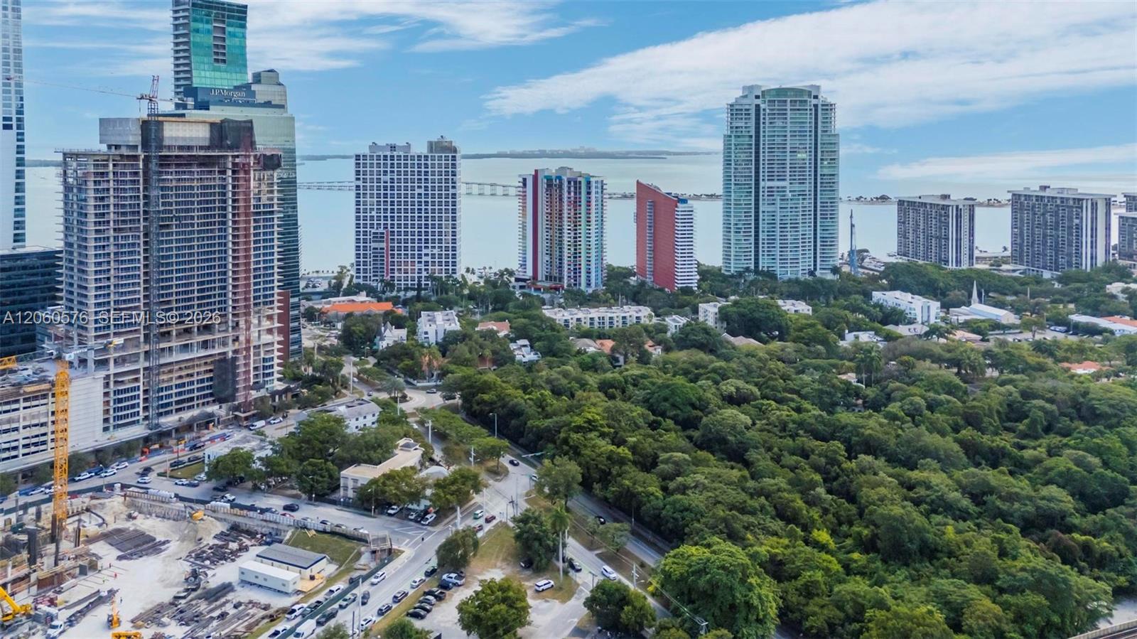 79 SW 12th St Unit: 2302-S