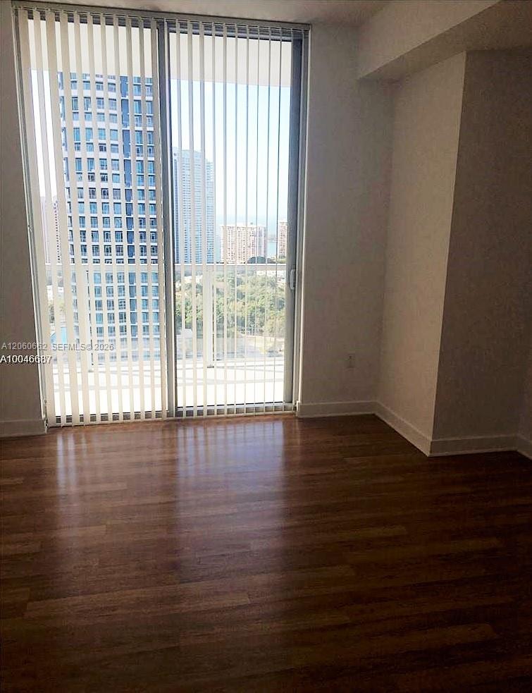 79 SW 12 ST # 3006S