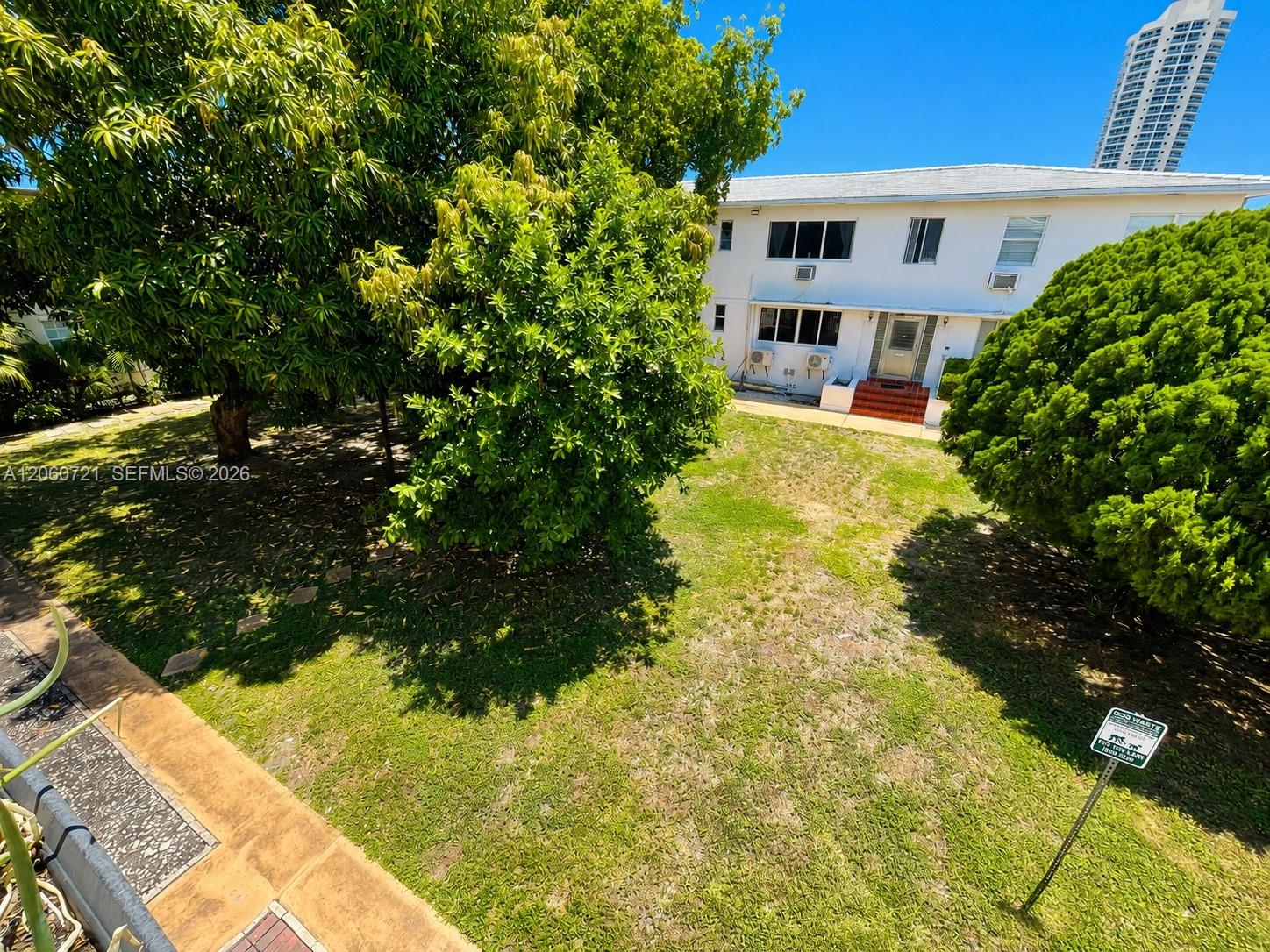 7407 Byron Ave # 3
