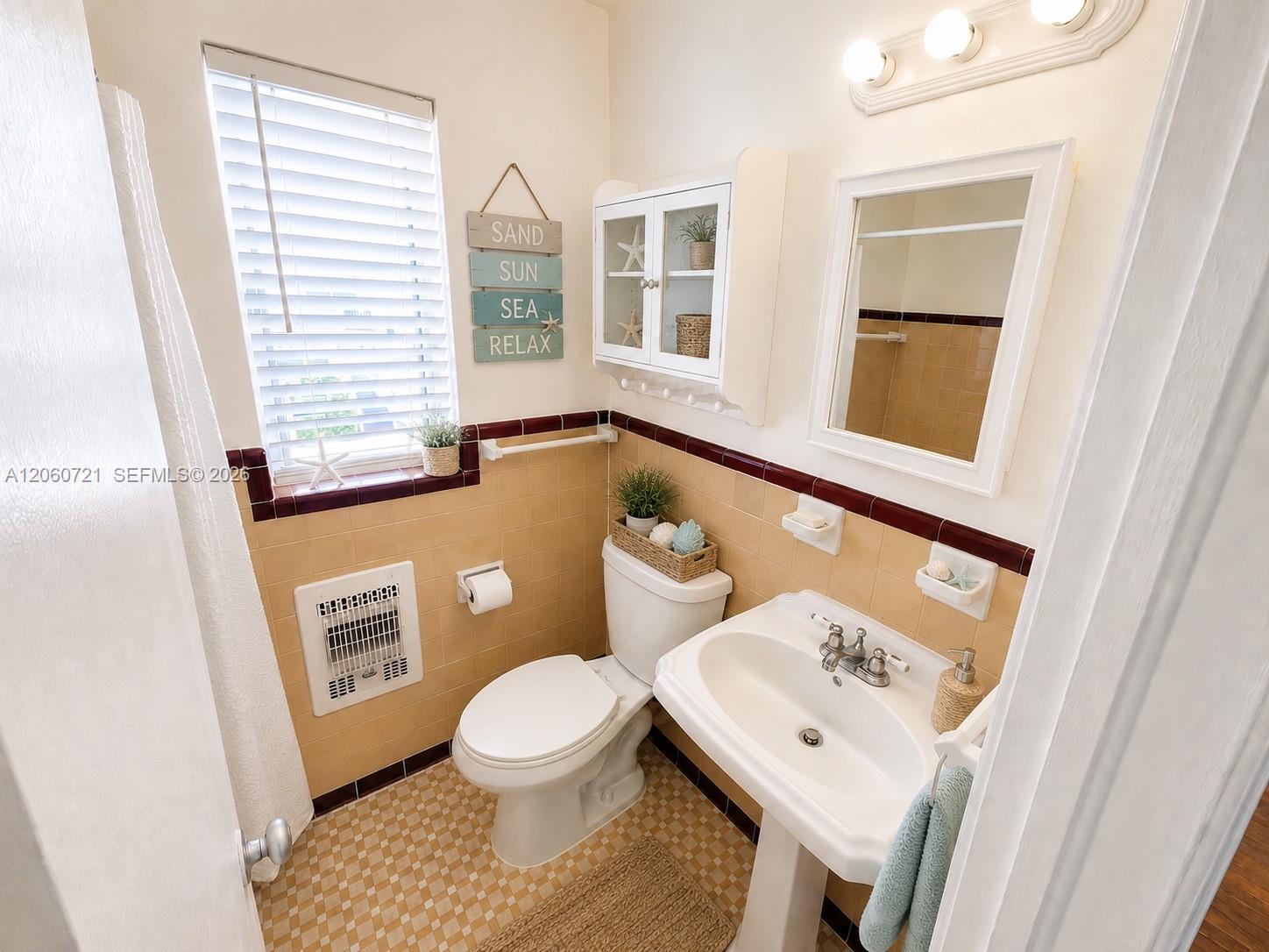 7407 Byron Ave # 3