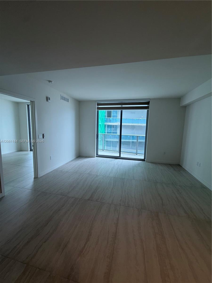 77 SE 5th st # 2106