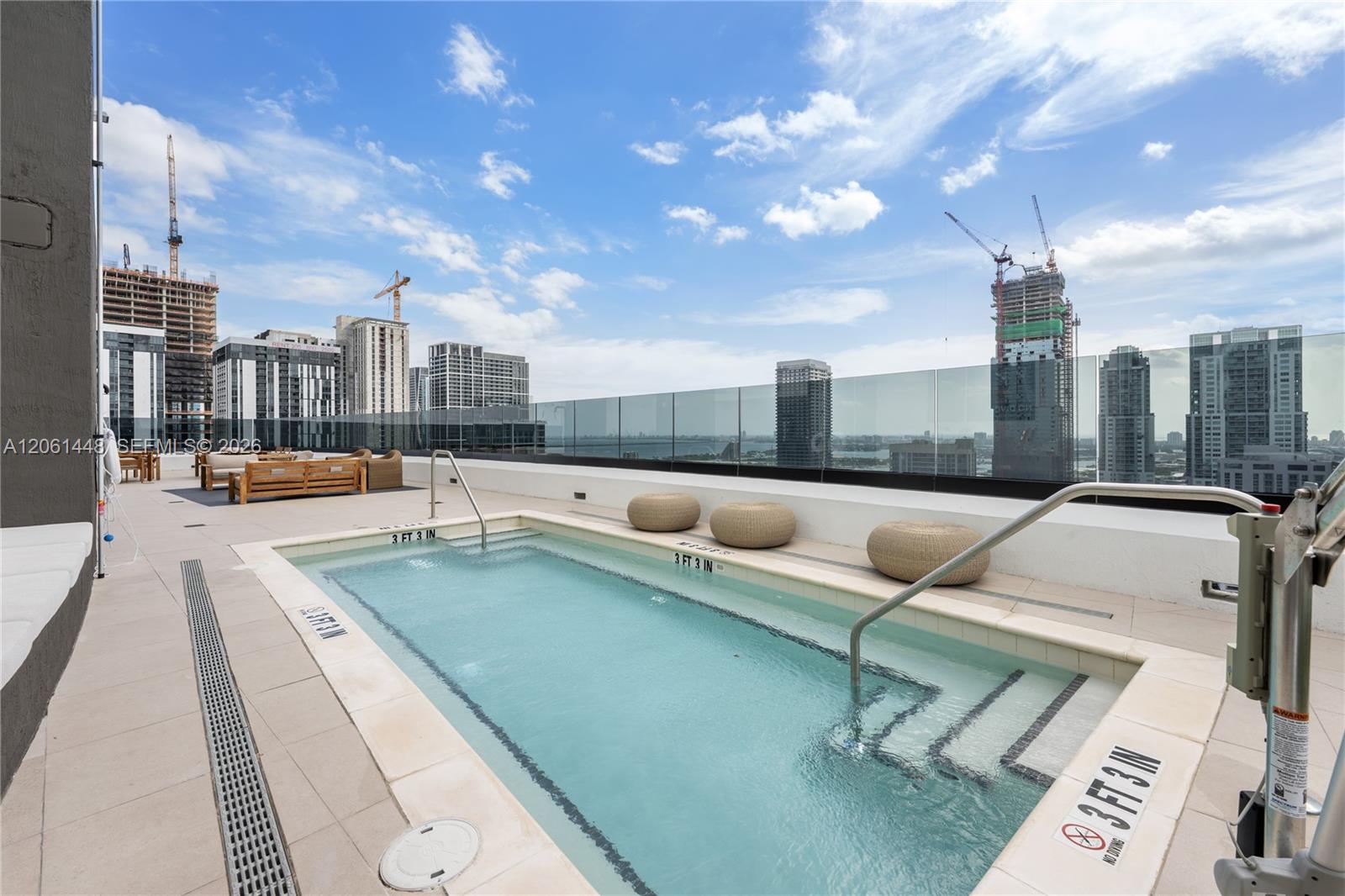 225 N Miami Ave Unit: 1506