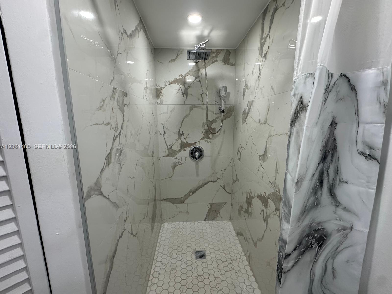 999 Brickell Bay Dr # 1408