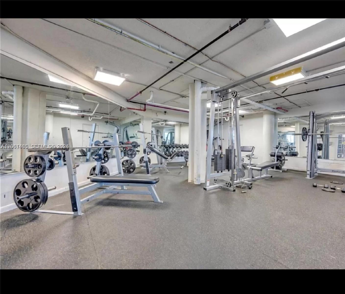 999 Brickell Bay Dr # 1408