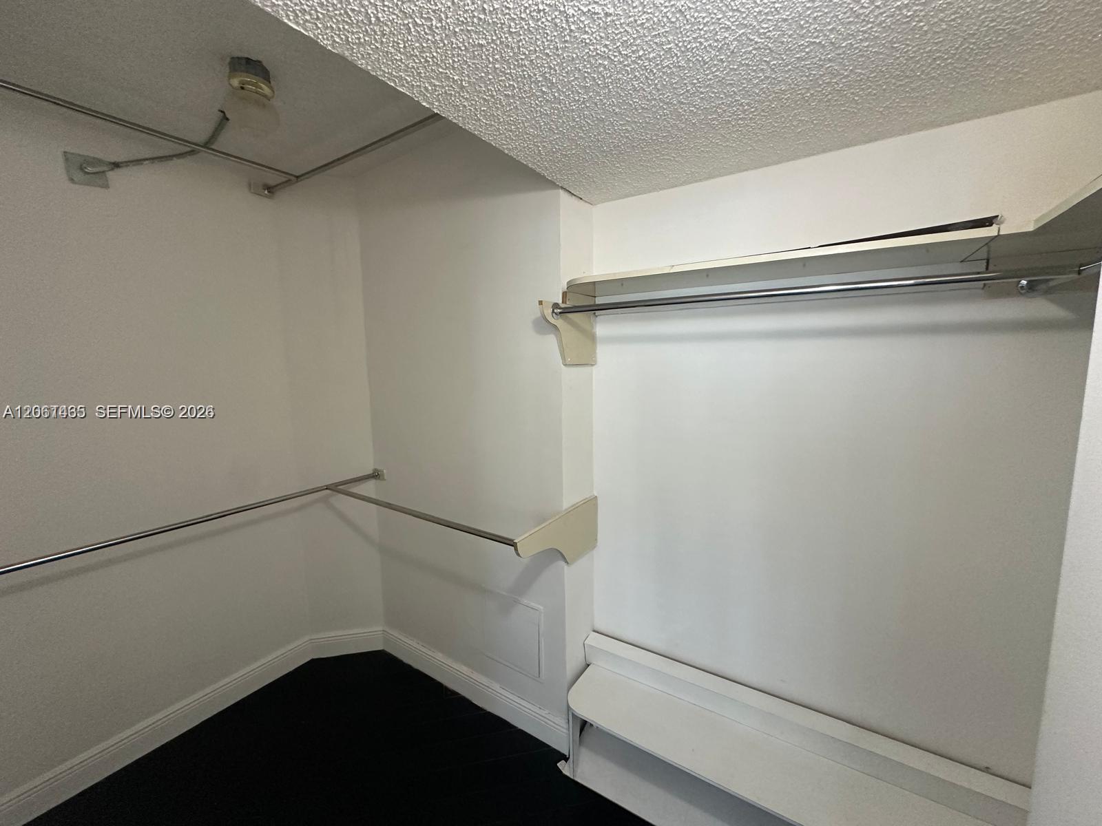 999 Brickell Bay Dr # 1408